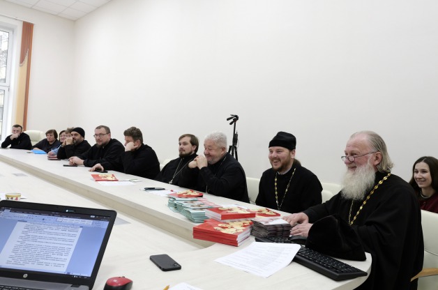 Семинар «Комплексная помощь семьям на приходе» проходит в Минске